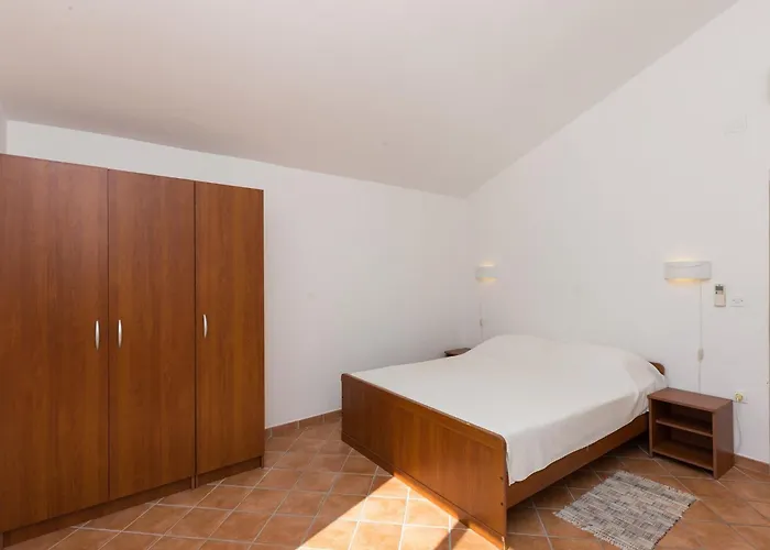 Dubravka 아파트 믈리니